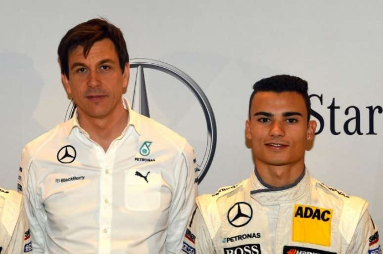 Toto Wolff e Pascal Wehrlein na apresentação do time da Mercedes no DTM