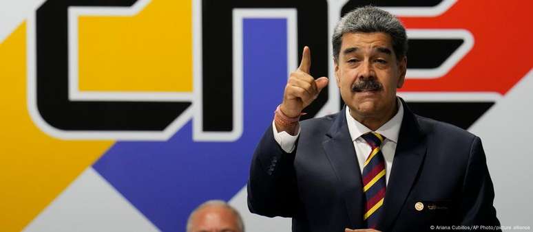 Maduro: "Se vocês não querem que a Venezuela caia em um banho de sangue, em uma guerra civil fratricida que é produto dos fascistas, vamos garantir a vitória eleitoral do nosso povo"