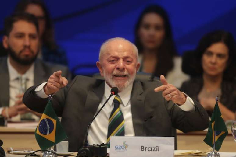 Lula afirmou que, no ano passado, 29% da população mundial, o equivalente a 2,3 bilhões de pessoas, enfrentaram graus moderados ou severos de restrição alimentar