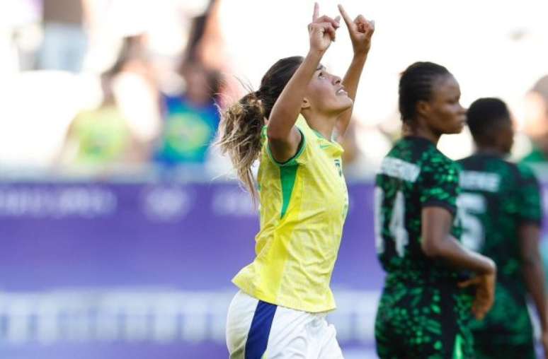 Brasil vence a Nigéria em Bordeaux –