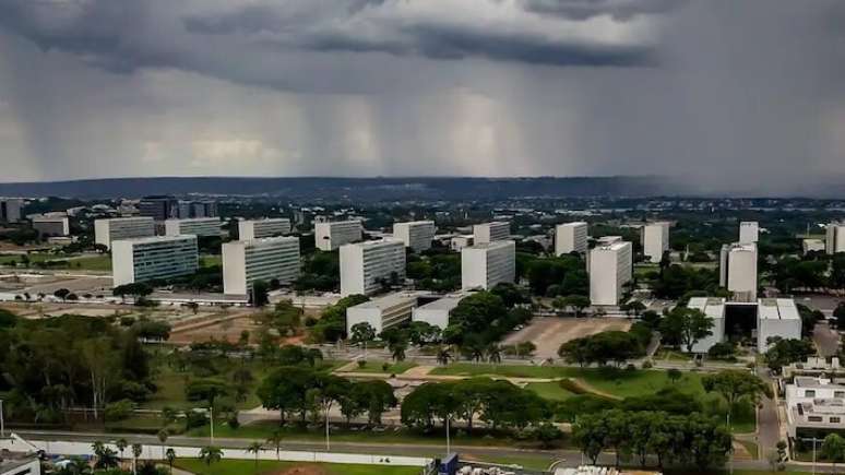 Nove ministérios foram atingidos pelo "grave incidente cibernético".