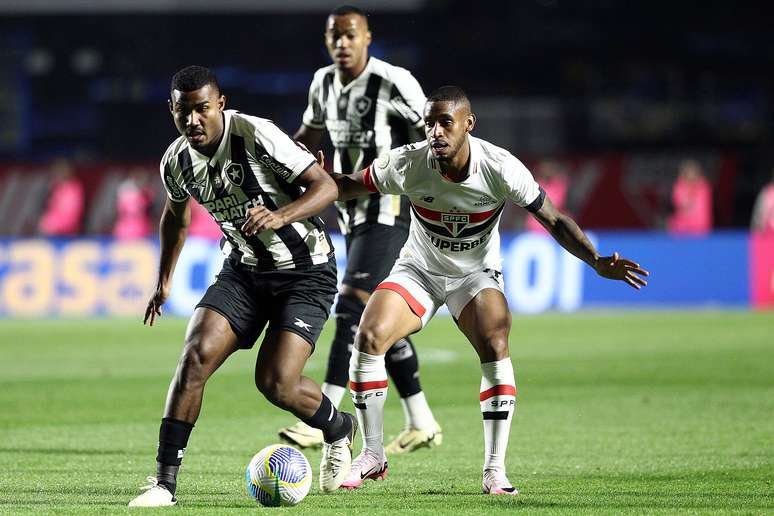 São Paulo x Botafogo. 