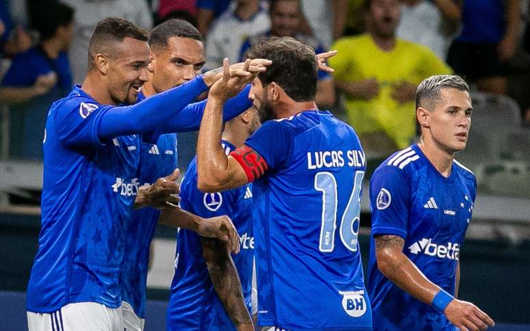 Zé Ivaldo desfalca o Cruzeiro contra o Botafogo