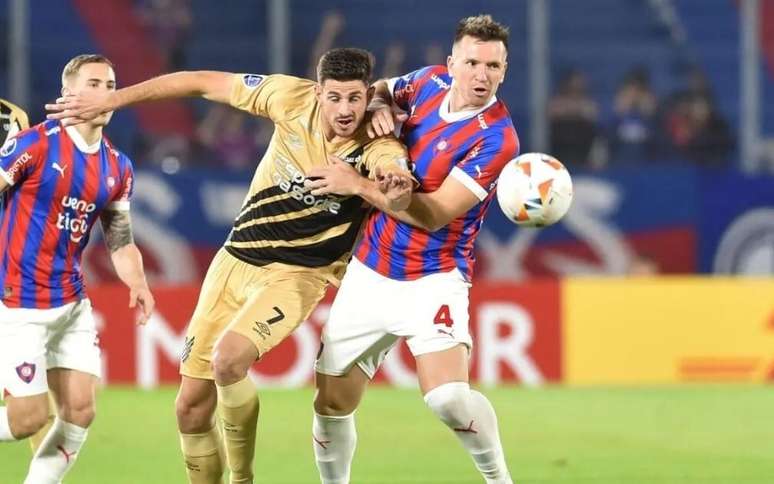 Cerro Porteño e Athletico empataram por 1 a 1 no jogo de ida, disputado no Paraguai