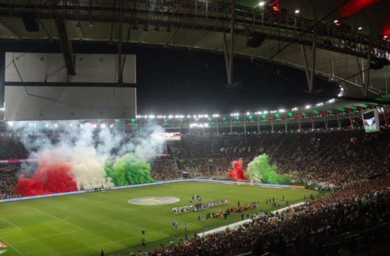 Torcida do Fluminense contra o Palmeiras –