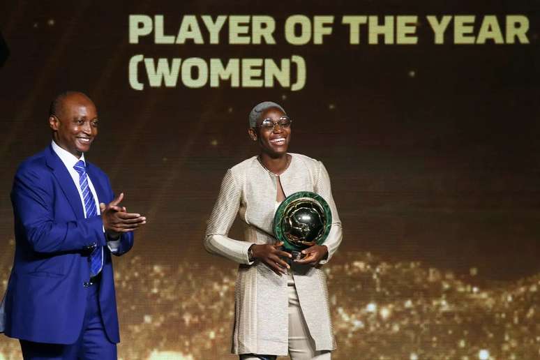 Asisat Oshoala tem cinco prêmios de melhor jogadora do futebol africano