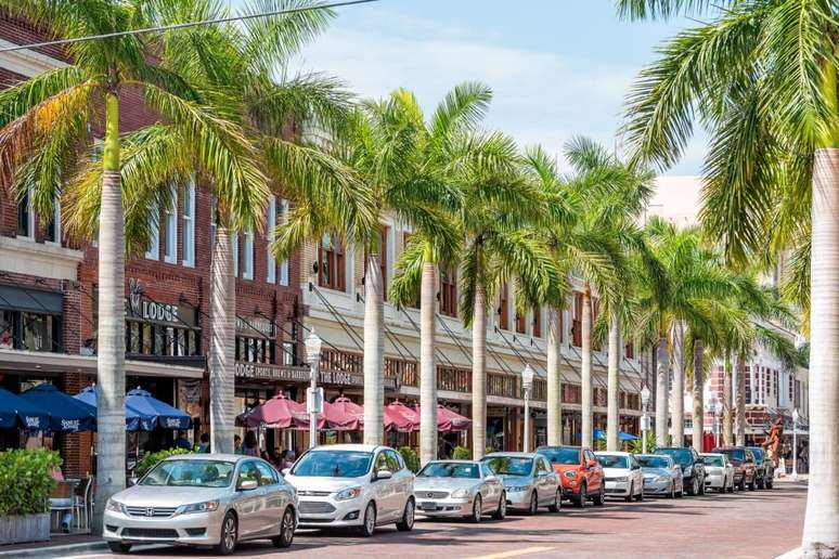 O centro de Fort Myers é famoso pelas suas características arquitetônicas 