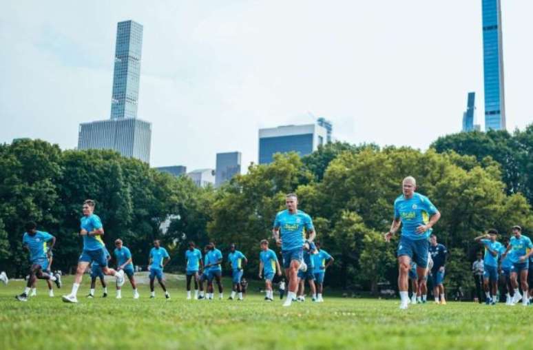 Jogadores do City durante treinamento na pré-temporada do clube –