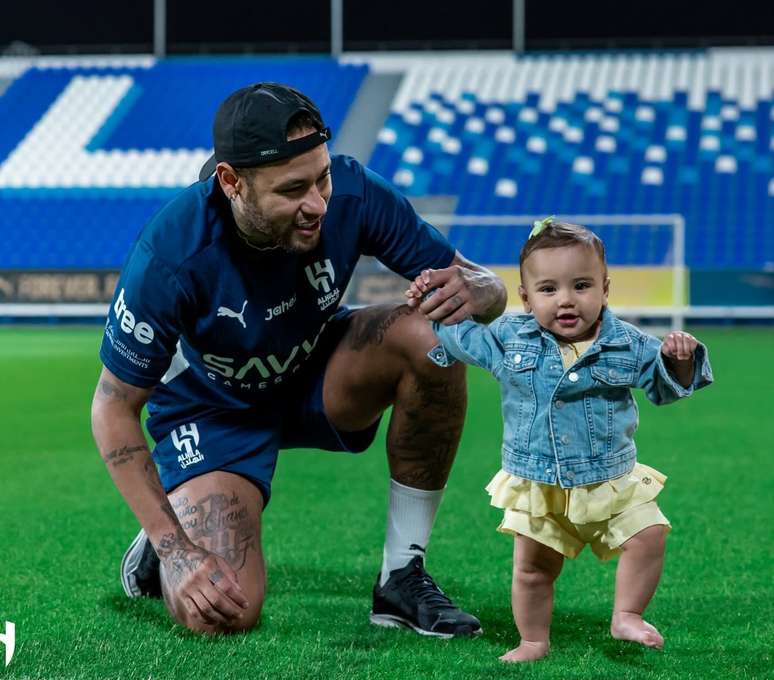 Neymar Jr e Mavie, sua filha