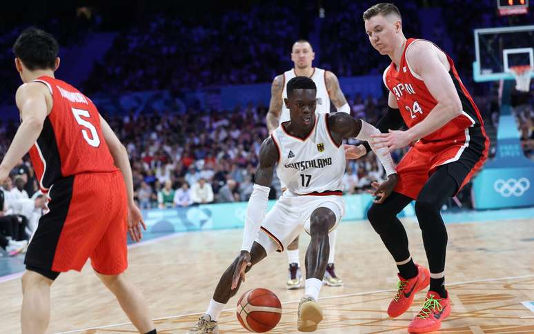 Alemanha e Japão abriram o grupo B do basquete masculino