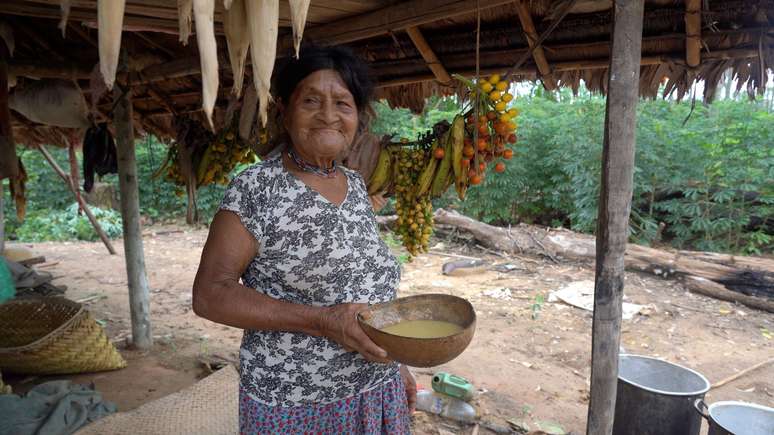 A alimentação é um dos aspectos fundamentais da boa saúde dos tsimanes idosos