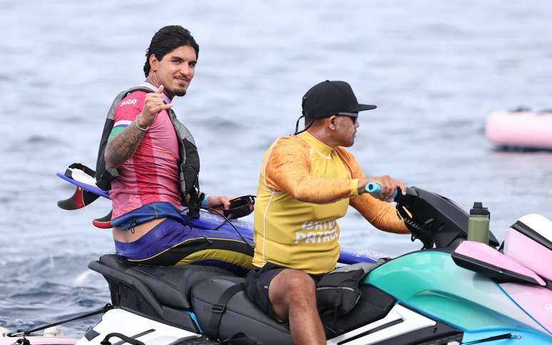 Gabriel Medina se classificou para as oitavas de final no surfe