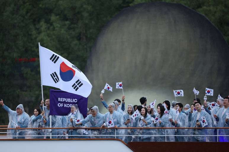 Delegação da Coreia do Sul na abertura da Olimpíada de Paris 