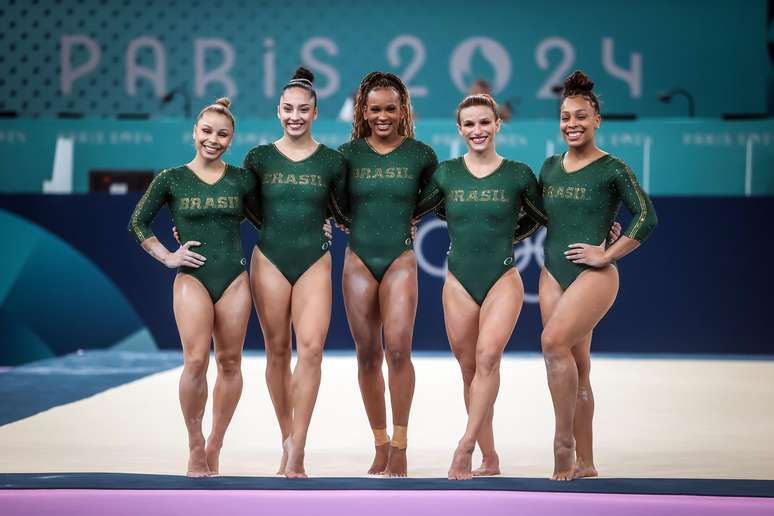  Flavia Saraiva, Júlia Soares, Rebeca Andrade, Jade Barbosa e Lorrane dos Santos, que levaram bronze inédito para o Brasil na Ginástica Artística dos Jogos de Paris