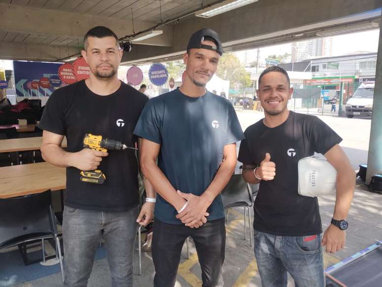 Fábio Mantovani, Edson Lima e Fábio Gardezani, montadores. Trabalho antes e depois do evento.