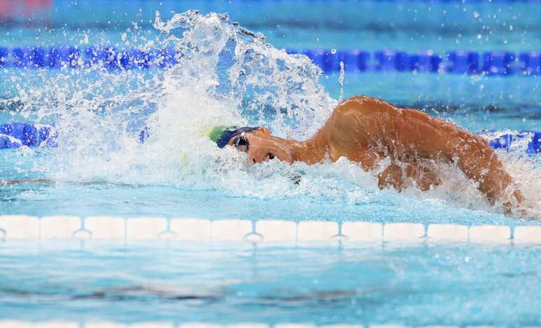 Guilherme Costa em ação na prova dos 400m livre no primeiro dia da Natação nos Jogos Olímpicos de Paris