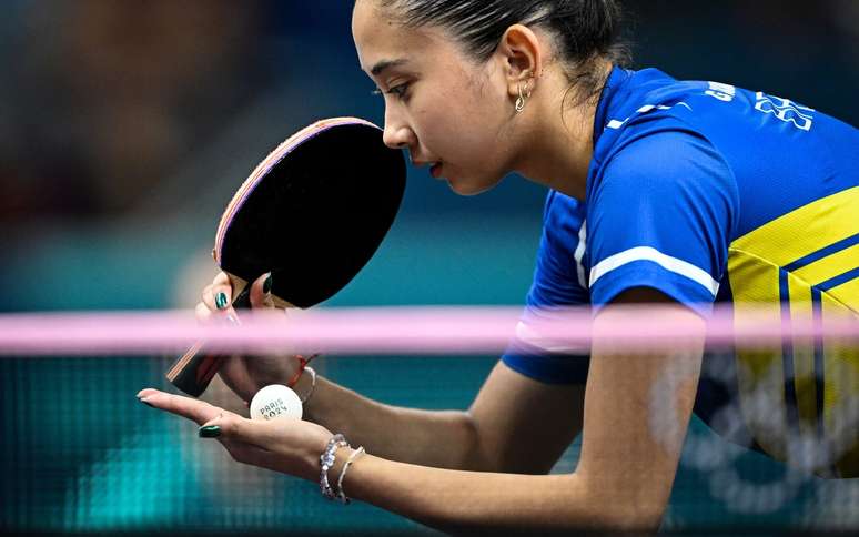 Giulia Takahashi em ação nas Olimpíadas