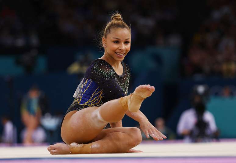 Paris 2024 Olympics - Artistic Gymnastics - Women's Qualification - Subdivision 5 - Bercy Arena, Paris, France - July 28, 2024. Flavia Saraiva of Brazil in action on the Floor Exercise.