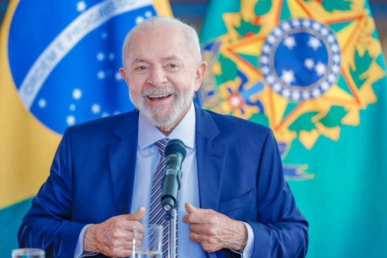 BRASILIA DF NACIONLA LULA ENTREVISTA 22.07.2024 - Entrevista a correspondentes internacionais 22.07.2024 - Presidente da Republica, Luiz Inacio Lula da Silva, durante entrevista a correspondentes internacionais, no Palácio da Alvorada. Brasília - DF. FOTO Ricardo Stuckert / Presidencia da Republica