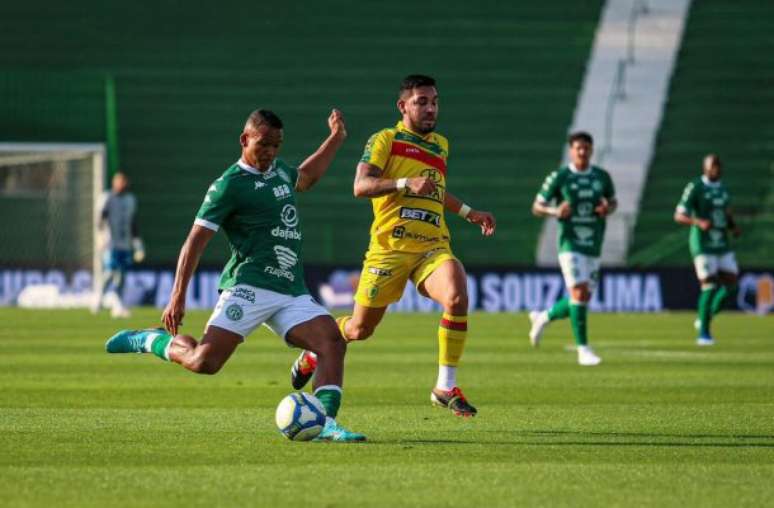 Guarani bate Brusque e volta a vencer na Série B