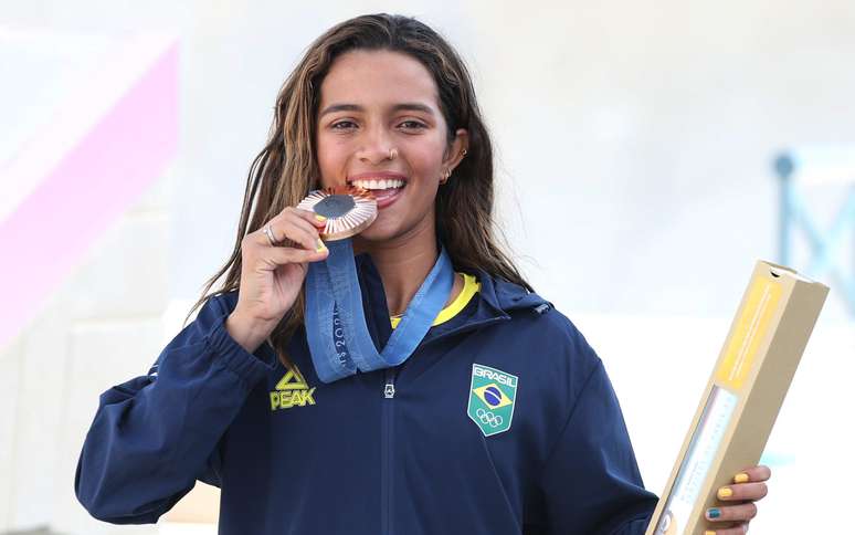 Rayssa Leal ficou com a medalha de bronze no skate street