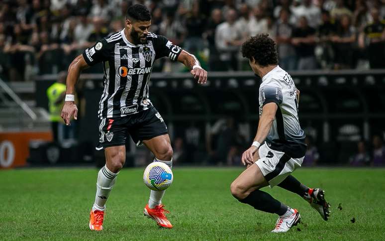 Galo derrotou o Timão por 2 a 1