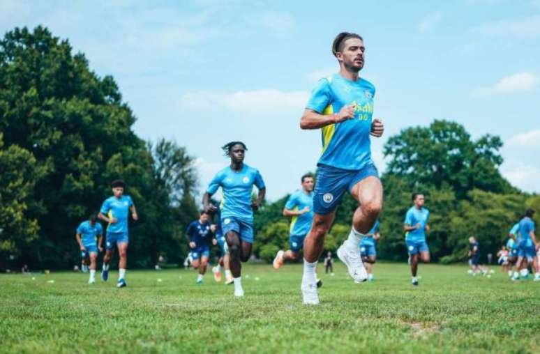 Jogadores do City durante treinamento da equipe –