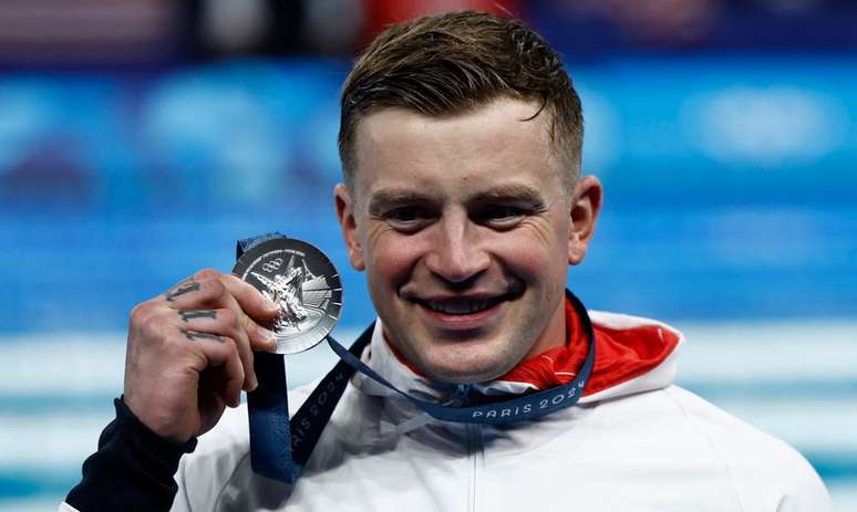 Adam Peaty ganhou a medalha de prata nesta segunda-feira nos Jogos de Paris