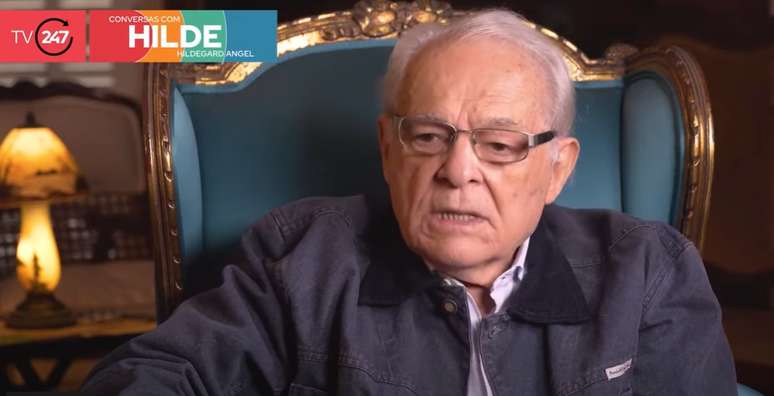 O ator Othon Bastos no programa de Hildegard Angel: "Versão de assassinato de Tancredo é absurda"