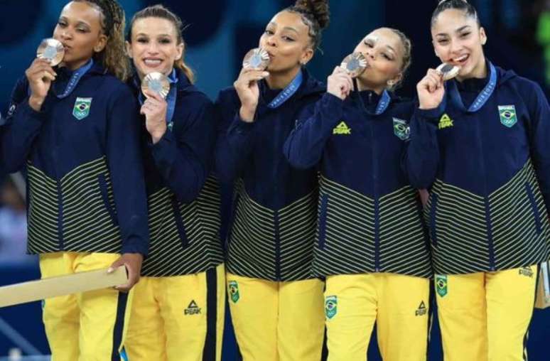 Ginastas brasileiras conquistam medalha de bronze em Paris –