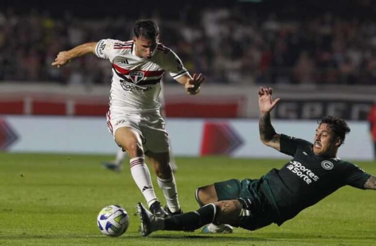 São Paulo e Goiás duelam pela Copa do Brasil