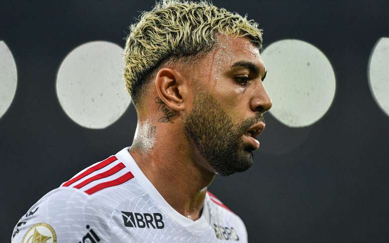 Gabigol é protagonista do jogo entre Flamengo x Palmeiras antes mesmo da bola rolar