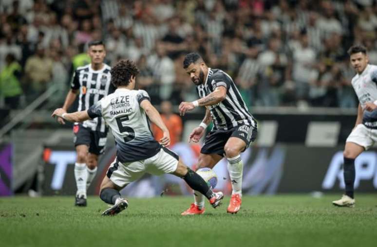 Corinthians enfim se posiciona nos bastidores contra a arbitragem do Brasileirão –