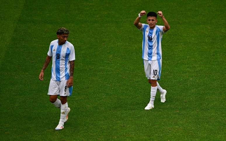 Almada fez mais um gol pela Argentina nas Olimpíadas