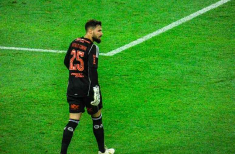 Matheus Cunha em campo pelo Flamengo –