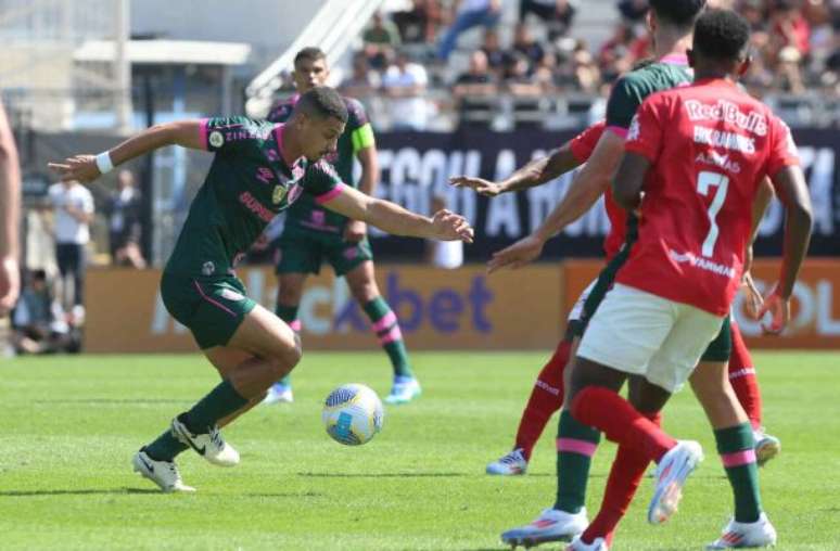 André em ação pelo Fluminense diante do Bragantino -