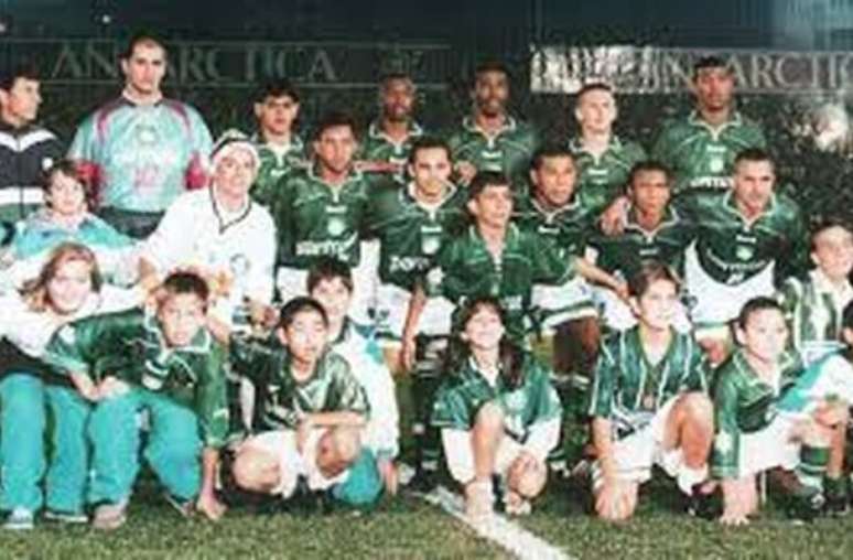 Palmeiras conquistou a Libertadores pela primeira vez em 1999 –