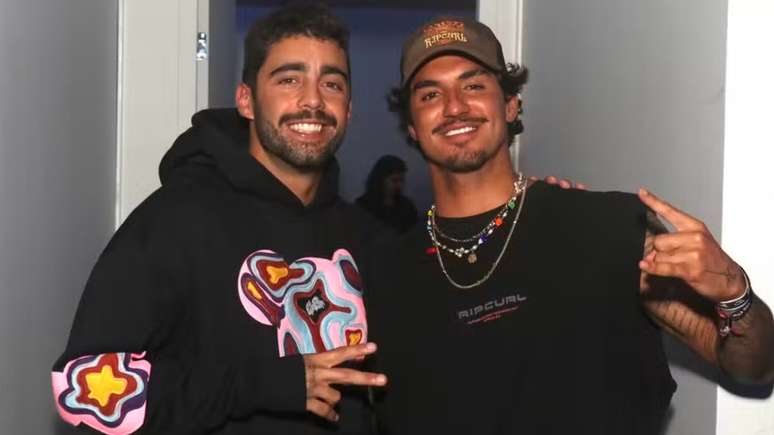 Pedro Scooby e Gabriel Medina