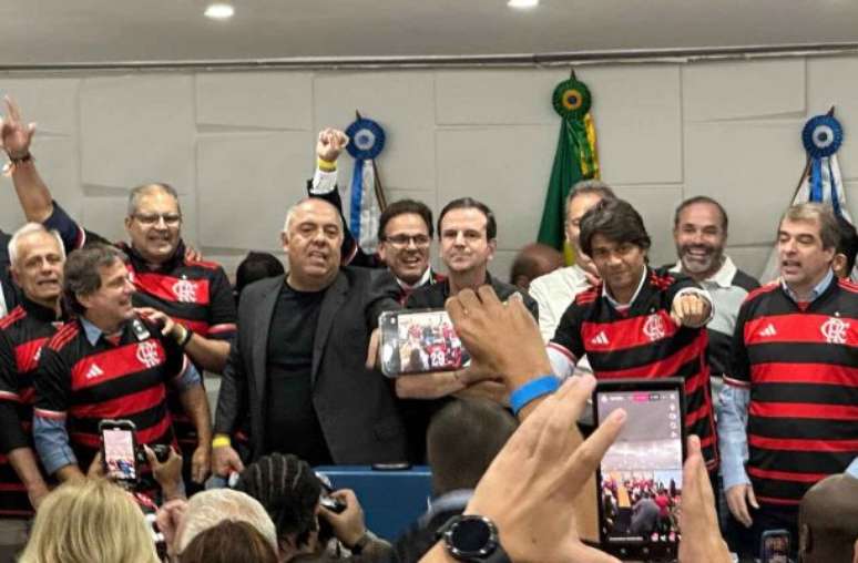 Flamengo arremata leilão pelo terreno do Gasômetro –