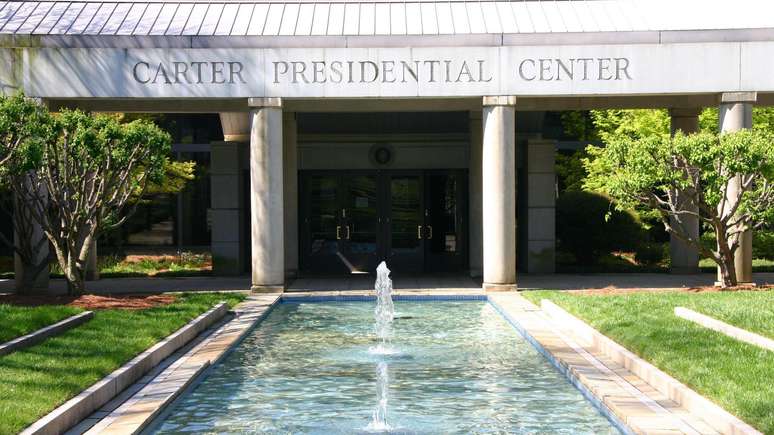 O Centro Carter foi fundado pelo ex-presidente dos EUA, Jimmy Carter, e sua esposa, Rosalynn Carter, em parceria com a Universidade Emory