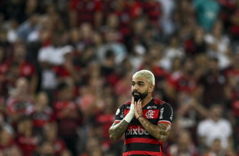 Palmeiras encara Gabigol em meio a negociações com o jogador