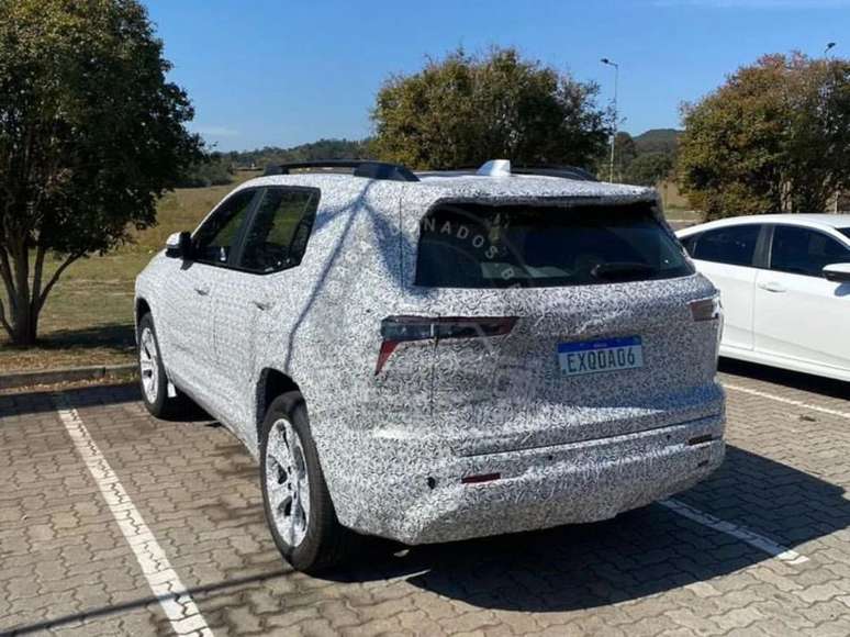 Flagra do novo Chevrolet Equinox em testes no Brasil