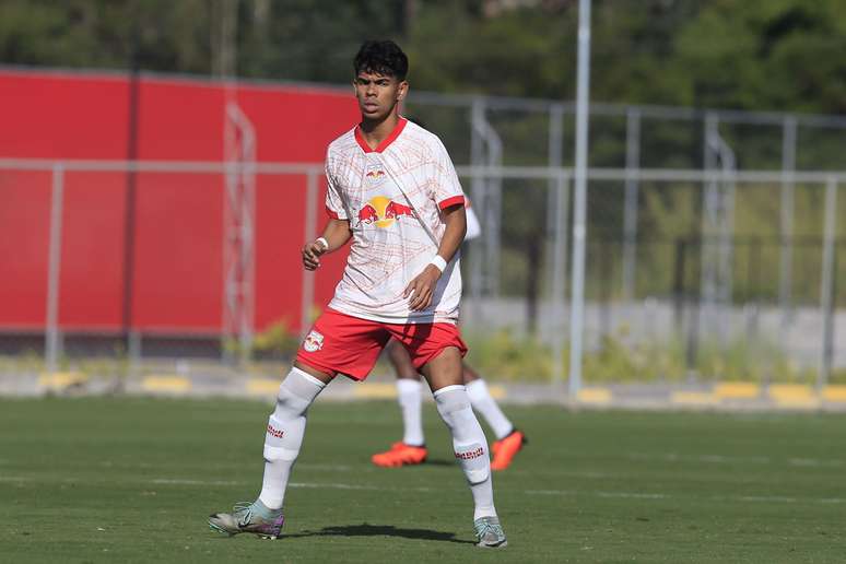 André Ricardo, jogador do time Sub-20 do Red Bull Bragantino. 