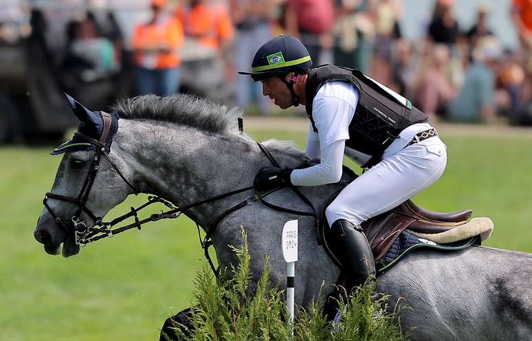 Marcio Carvalho Jorge com o cavalo Castle Howard Casanova