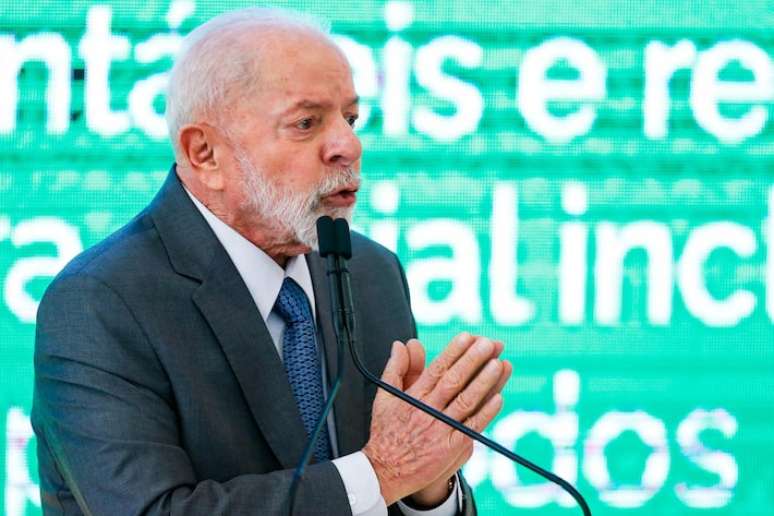 Lula comentou sobre recursos destinados ao programa educacional Pé de Meia