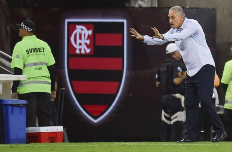 Tite durante jogo do Flamengo –