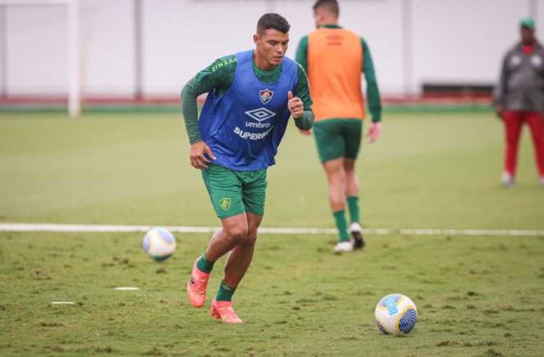 Thiago Silva deve voltar ao time do Fluminense contra o Bahia –