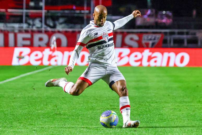 Lucas Moura (São Paulo) durante jogo contra o Goiás, no dia 30.07.2024 