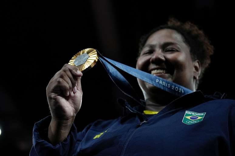 Bia Souza conquista ouro no judô dos Jogos Olímpicos de Paris