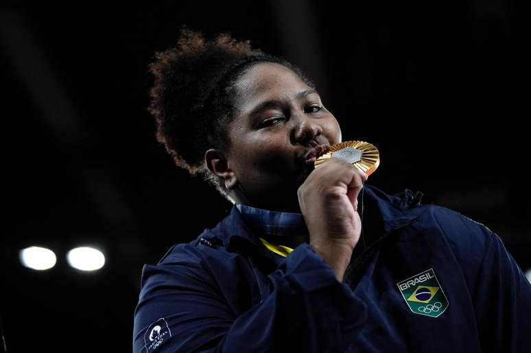 Bia Souza conquista ouro no judô dos Jogos Olímpicos de Paris